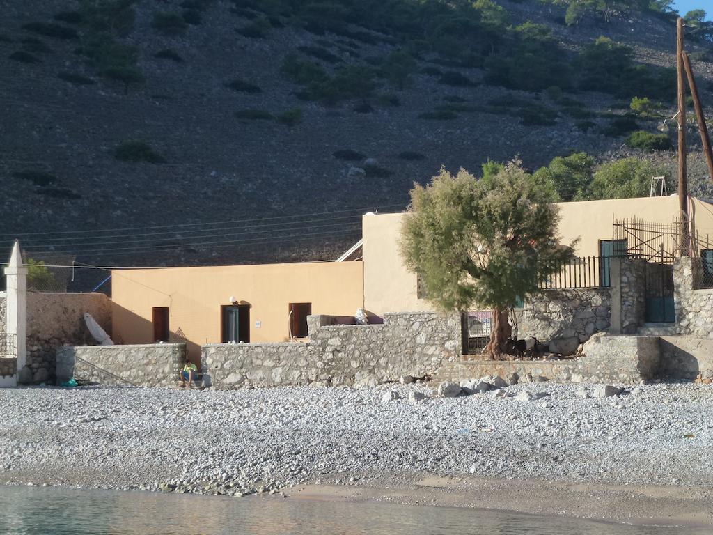 Villa Zeus Simi Eksteriør billede