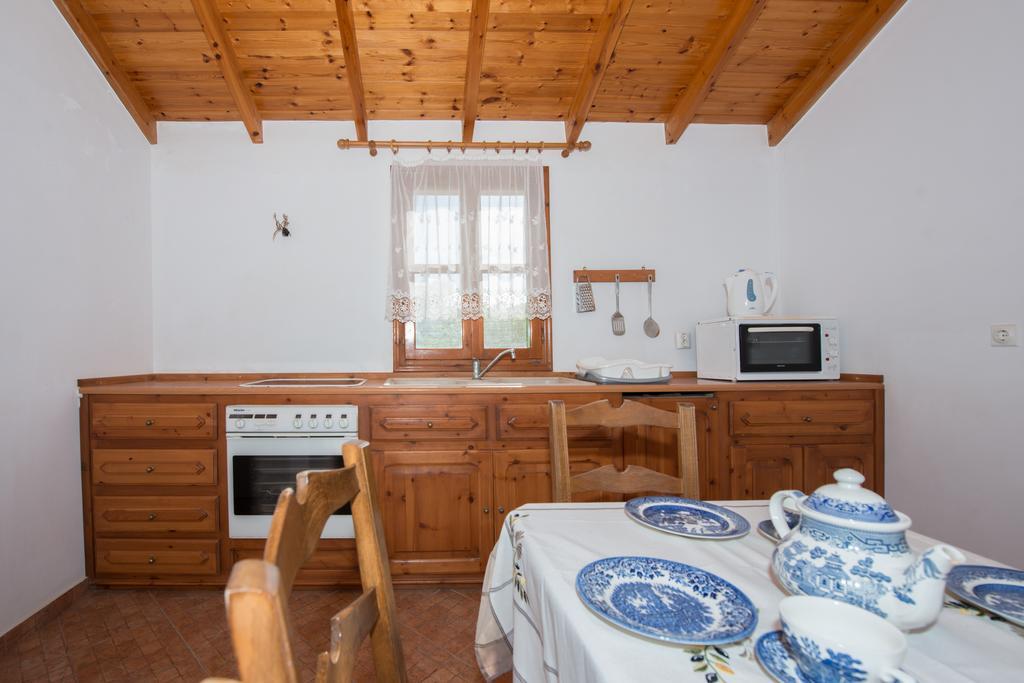 Villa Zeus Simi Eksteriør billede